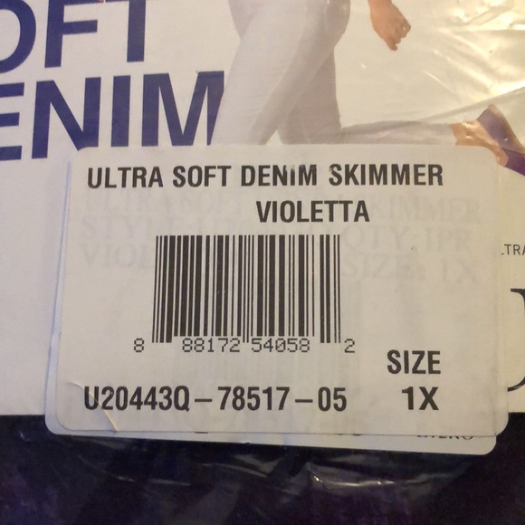HUE Ultra soft denim skimmer Violetta Leggings / BRAND NEW IN PACKAGE - Picture 2 of 5